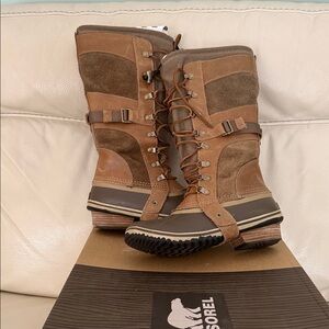 Sorel Tan and Brown Tall Lace-Up Boots
